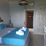 Ammos Papanero Apartament *