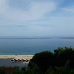 Ammos Papanero *