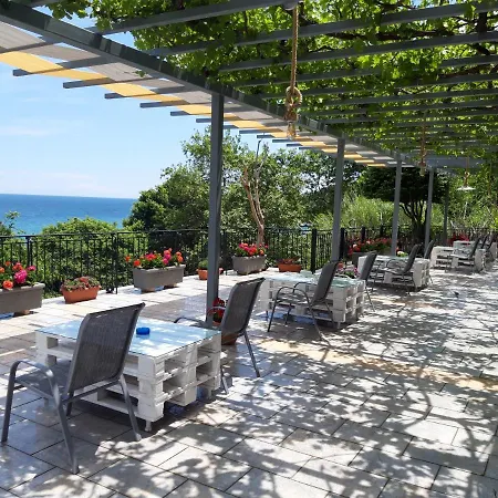 Ammos Papanero Appartement *