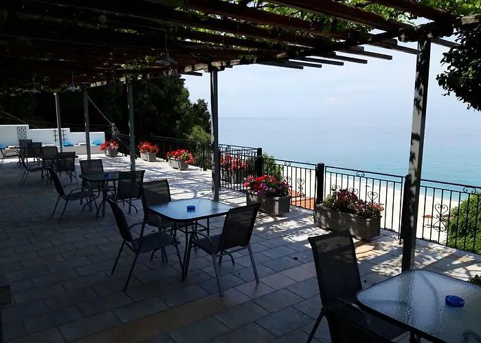 Ammos Papanero Agios Ioannis (Thessaly)