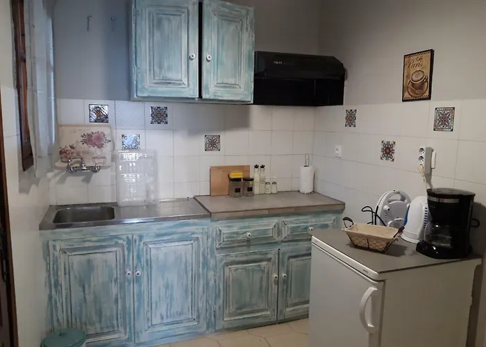 Ammos Papanero דירה *